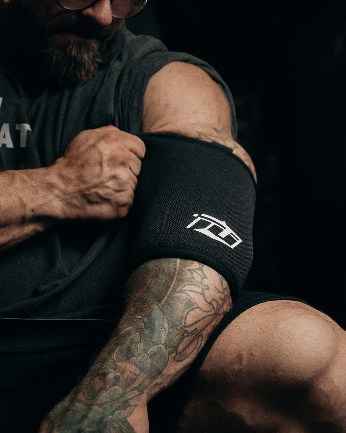 7mm neoprene elbow sleeve for weight training
