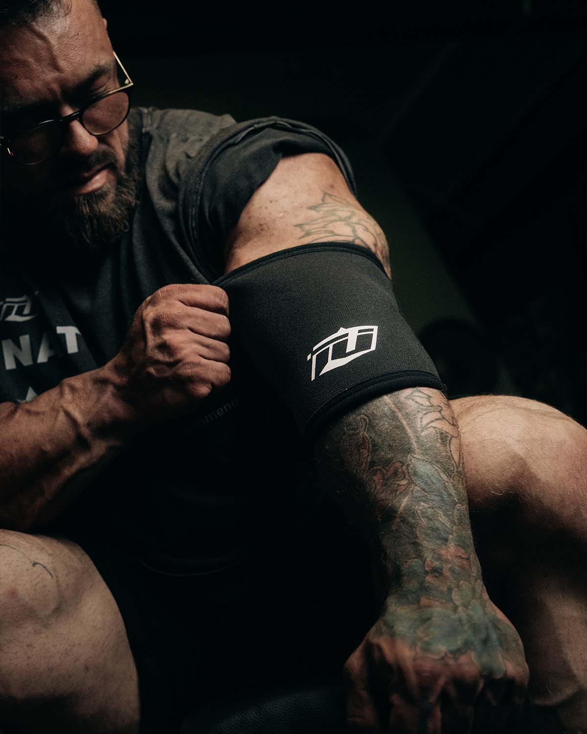 7mm neoprene elbow sleeve for weight training