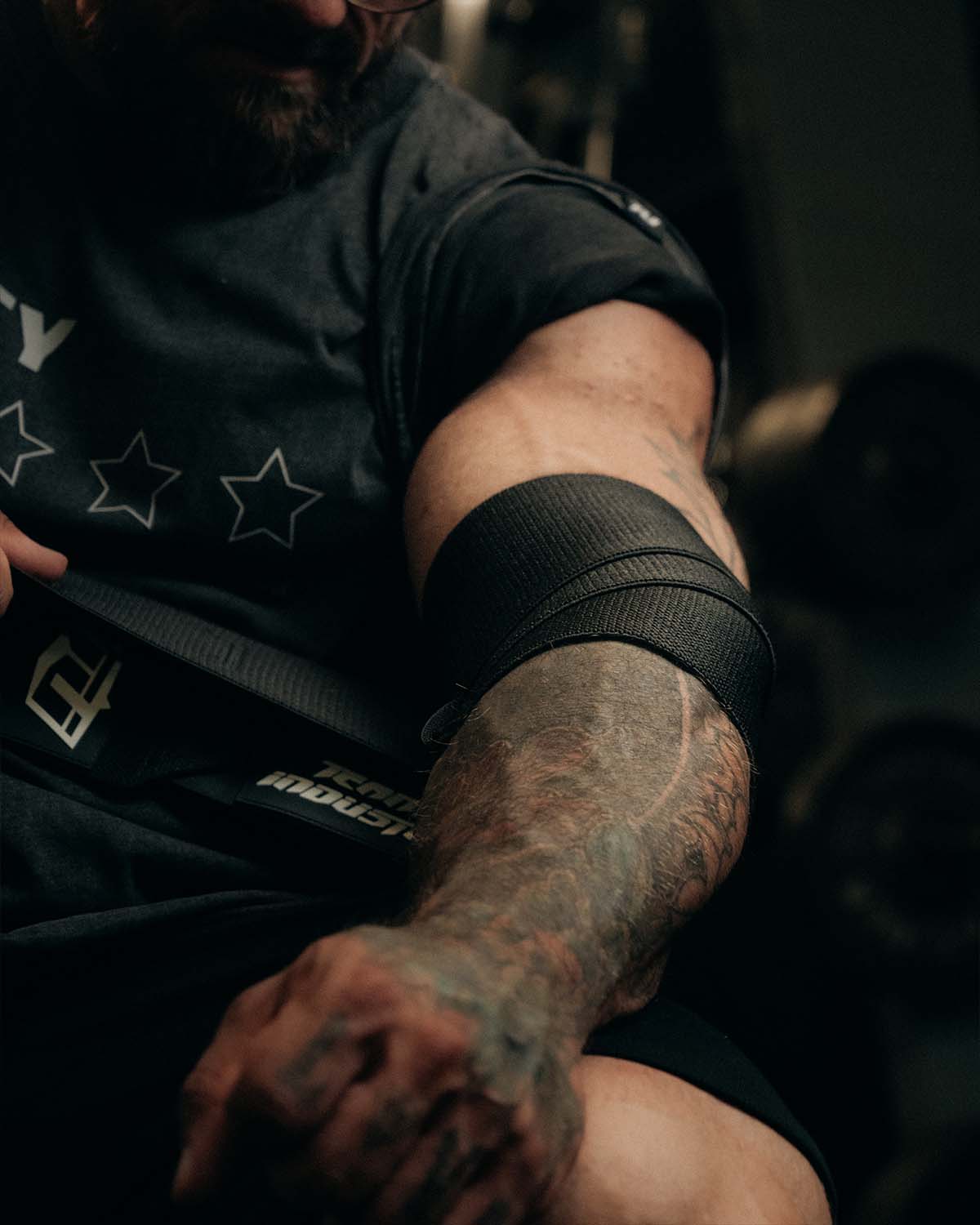 elbow wraps for bench press